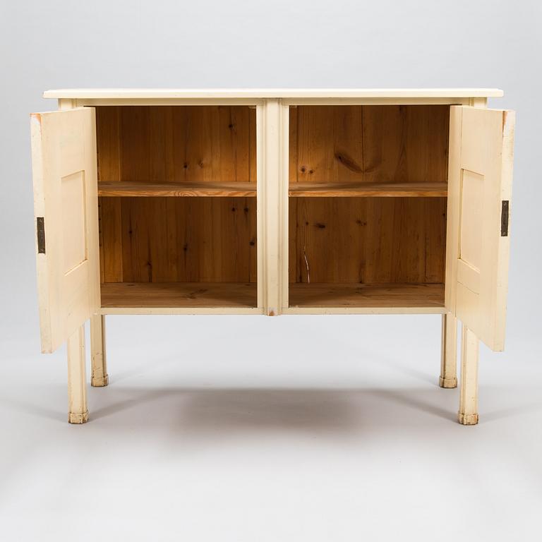 Eliel Saarinen, a 1918 sideboard.