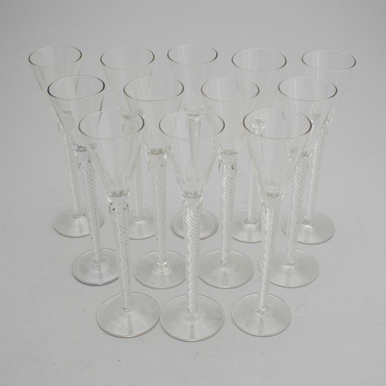 SNAPSGLAS, 12 st, 1900-talets början.