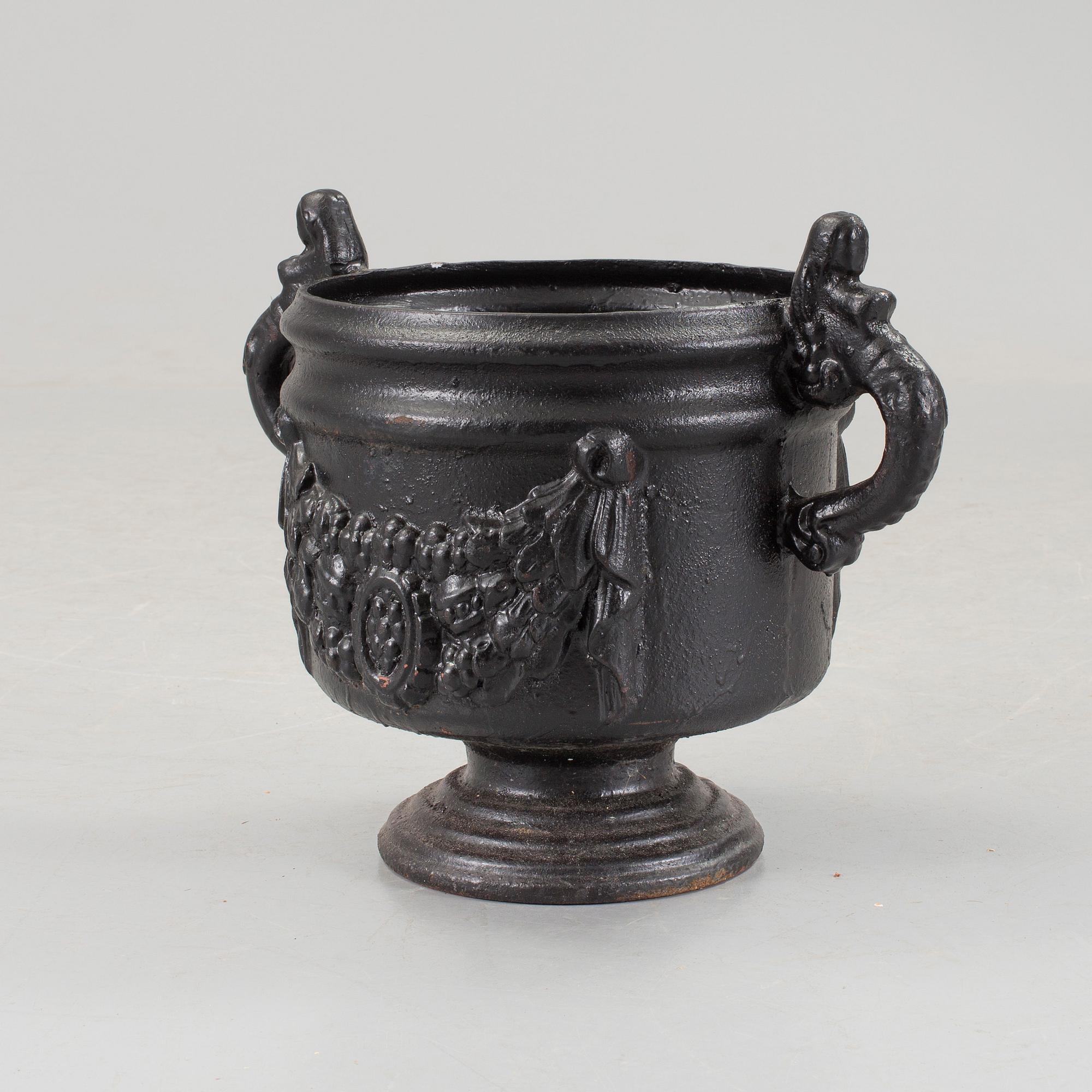 URNA, gjutjärn, Stavsjö, 1900-tal.