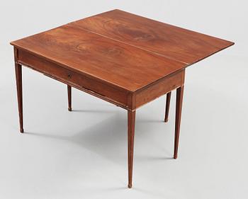 BORD. Sengustavianskt, 1700-talets slut.