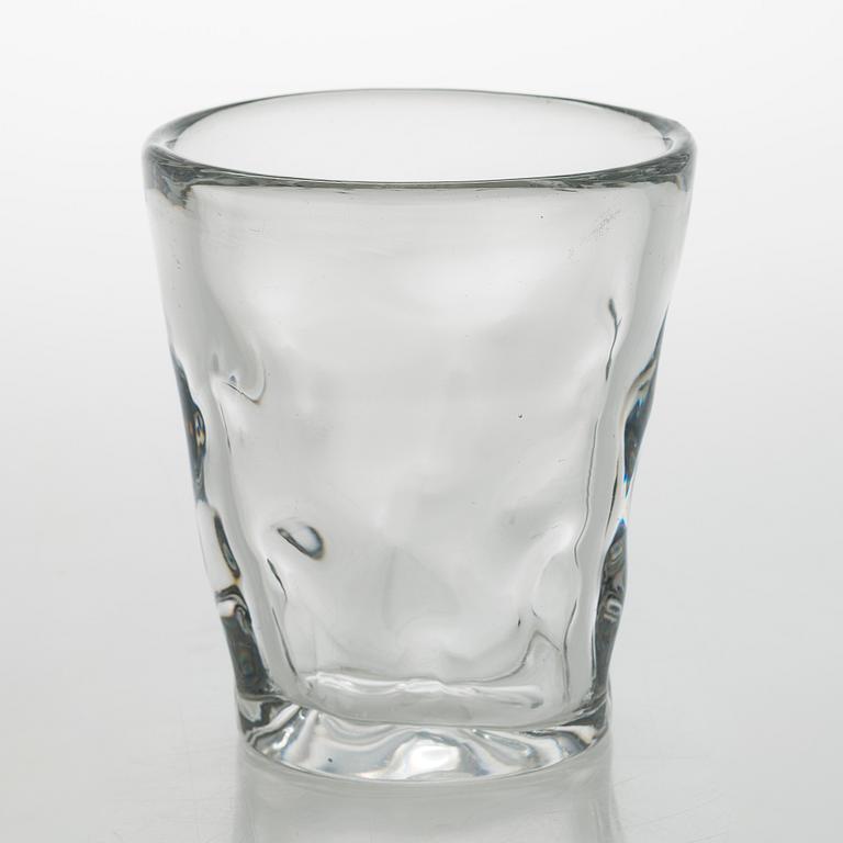 Gunnel Nyman, A glass vase, model 'GN 3231', signed Gunnel Nyman Iittala. 1940s.