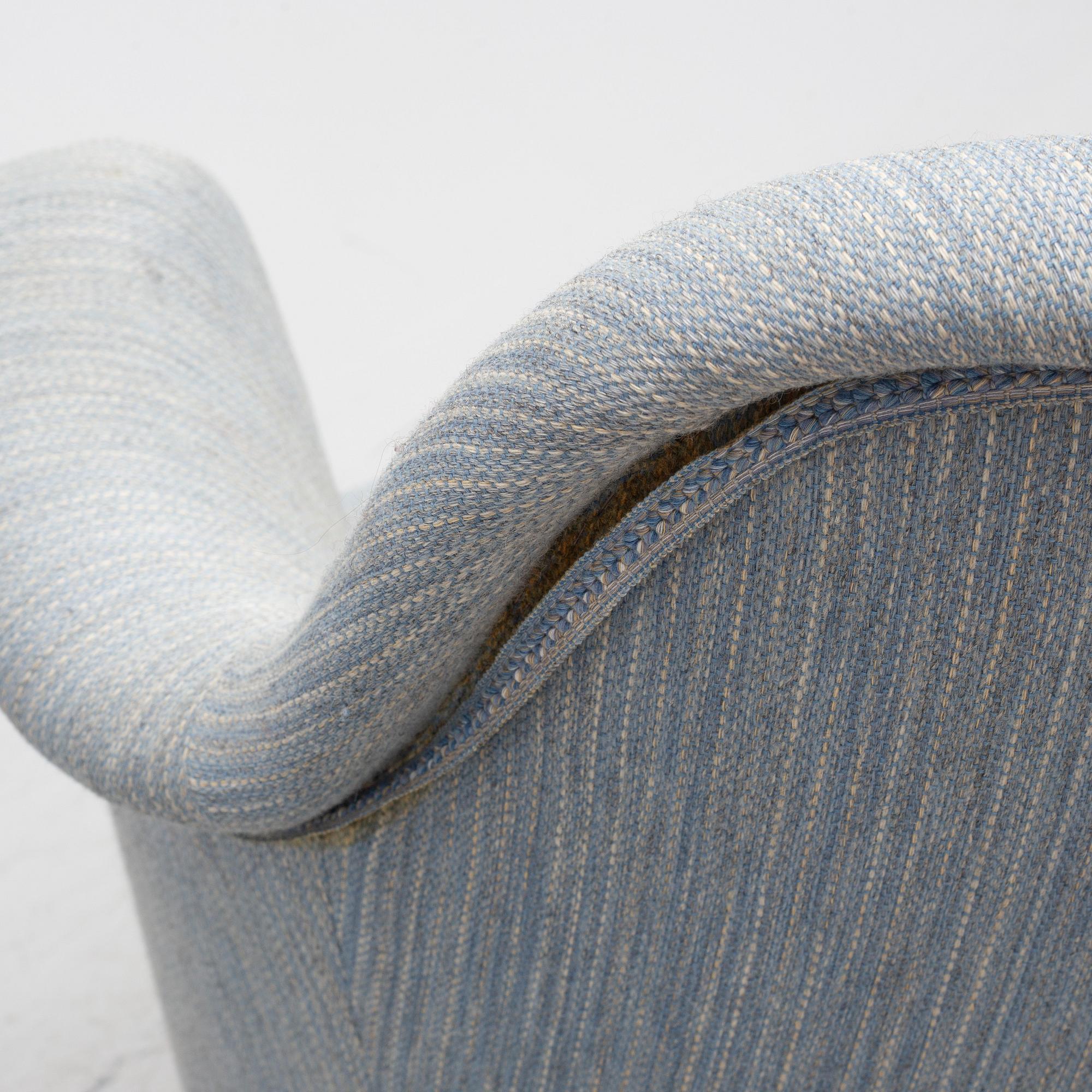Carl Malmsten, a 'Cirkus' sofa, second half of the 20th Century.