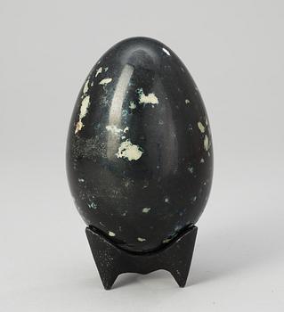 A Hans Hedberg faience egg, Biot, France.
