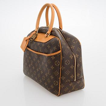 Louis Vuitton, A Monogram 'Deauville' Bag.