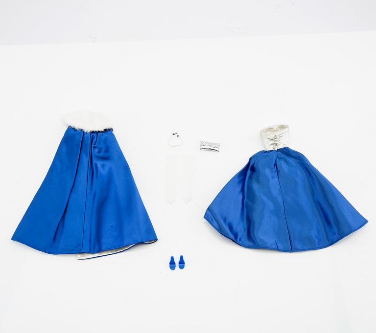 Barbie clothes 2 sets. vintage "Barbie Gold N' Glamour", Mattel 1965. "Midnight Blue" Mattel 1965.
