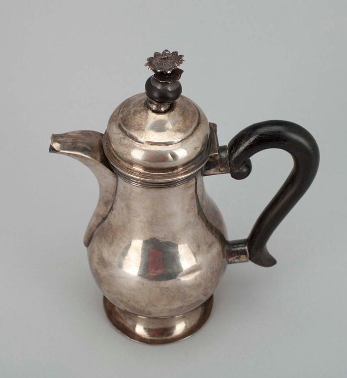 LITEN KAFFEKANNA, silver. Vikt 217 g.