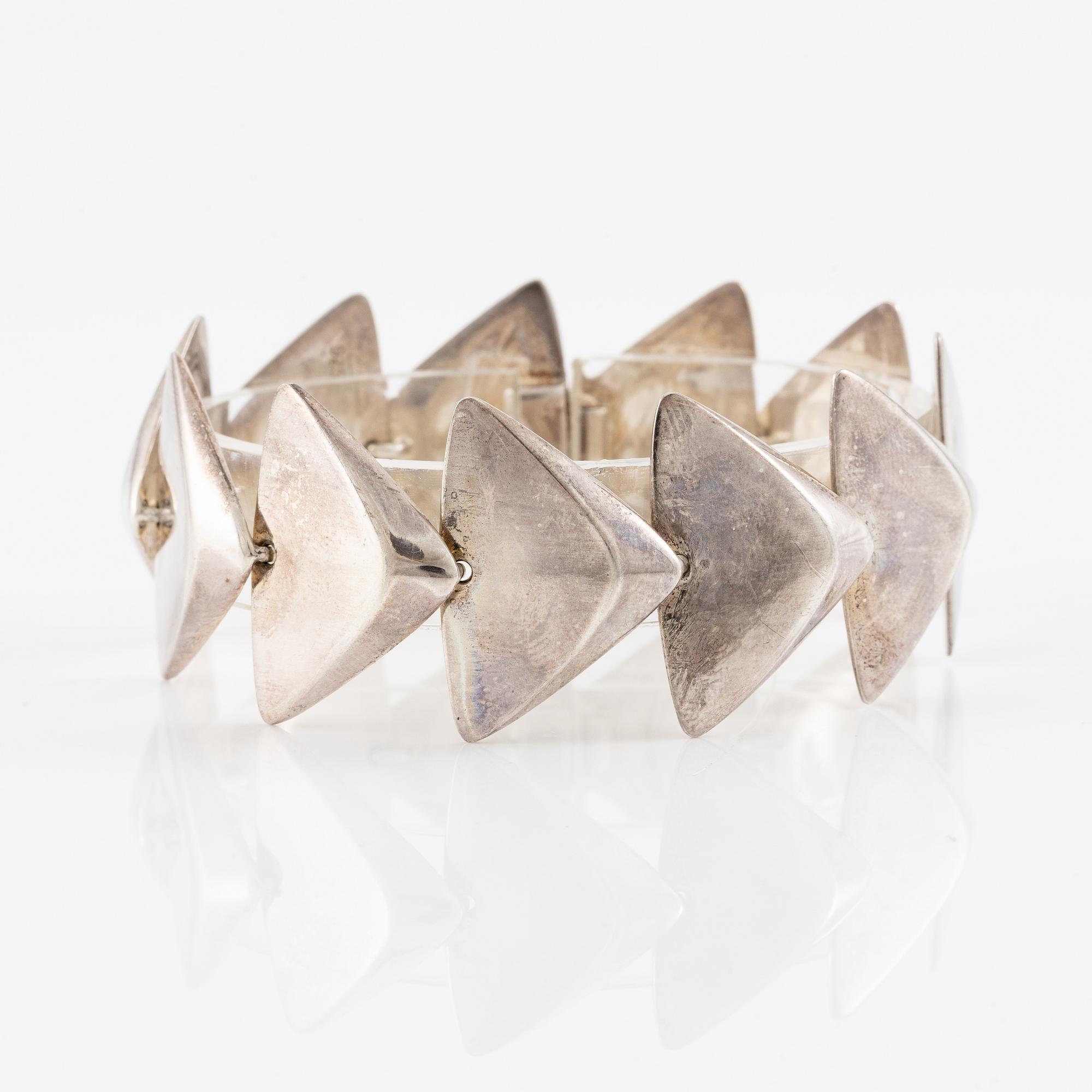 Hans Hansen, necklace and bracelet, sterling silver, Denmark.