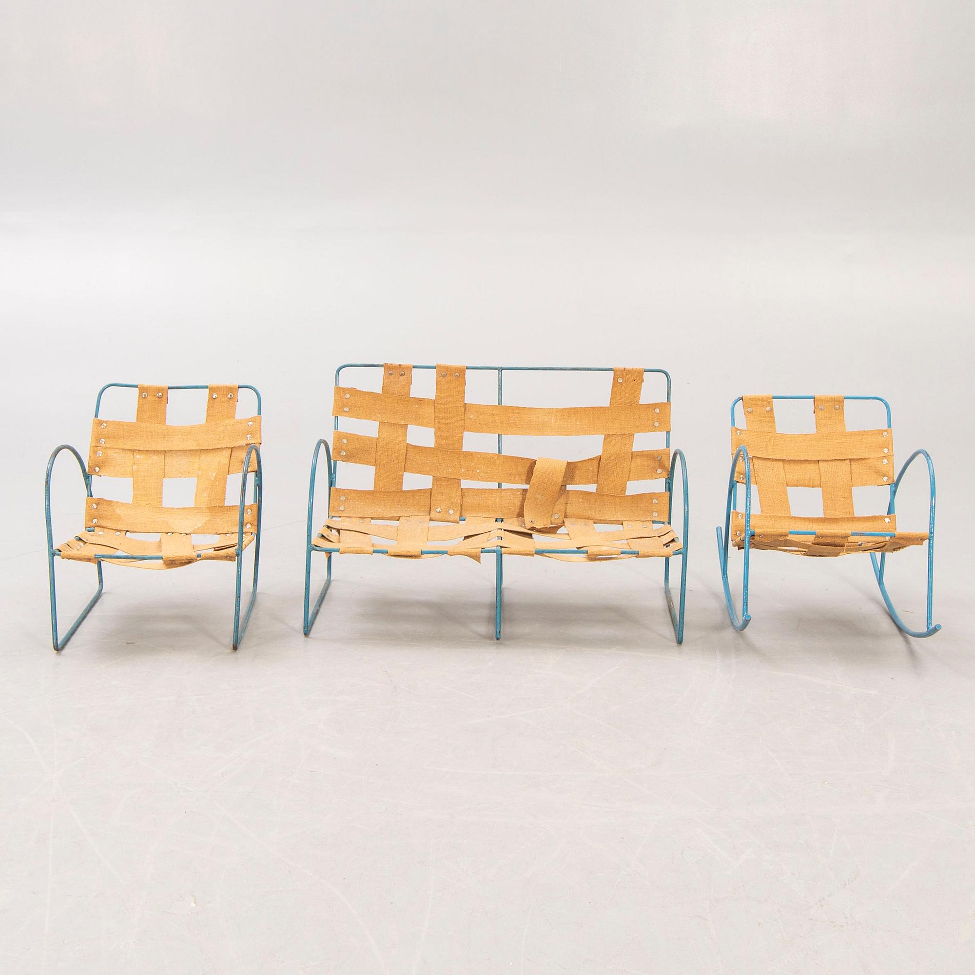A three pcs children's lounge set 1940s-50s.