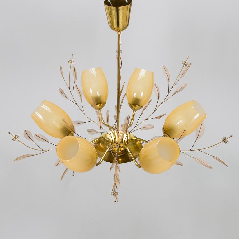 Paavo Tynell, a mid-20th century '9029/ chandelier fot Taito.