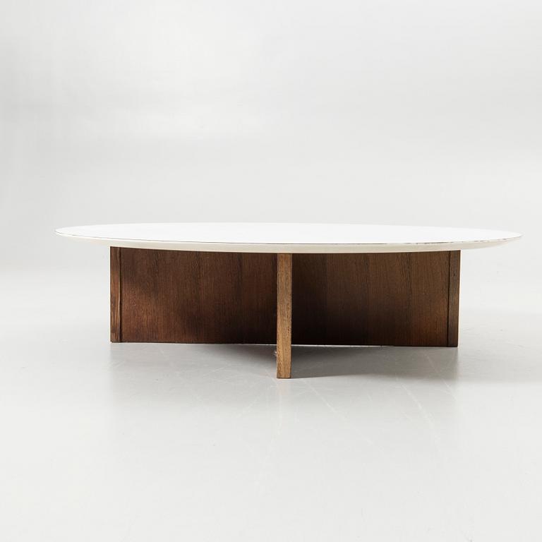 Coffee table, latter half of the 20th century.