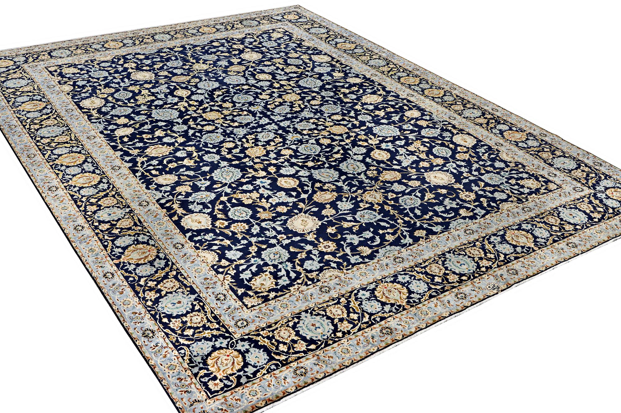 A Kashan carpet, c. 395 x 305 cm.