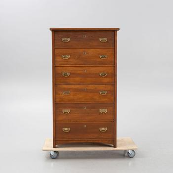 A dresser, presumably Nordiska Kompaniet, early 20th century.