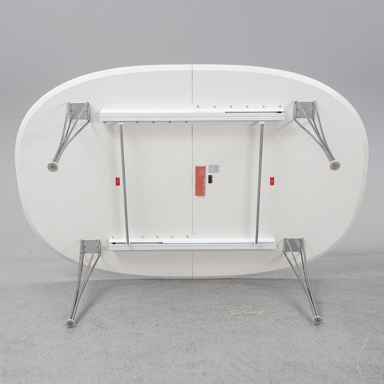 BRUNO MATHSSON & PIET HEIN, a 'Superellips' dining table, Fritz Hansen, Denmark.