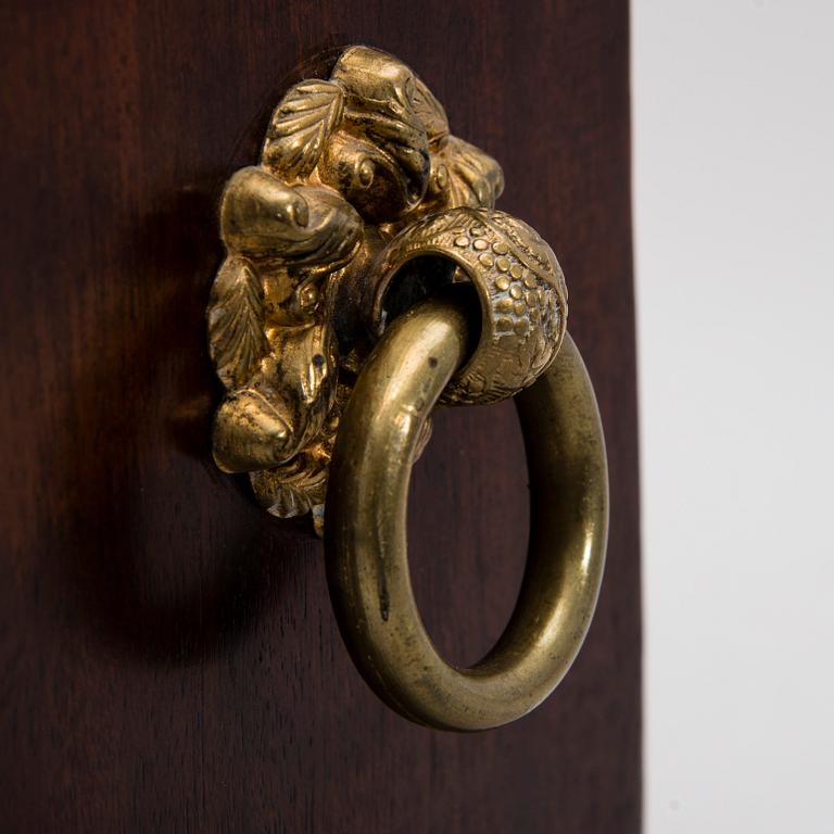 SCHATULL, biedermeier, 1800-talets första hälft.
