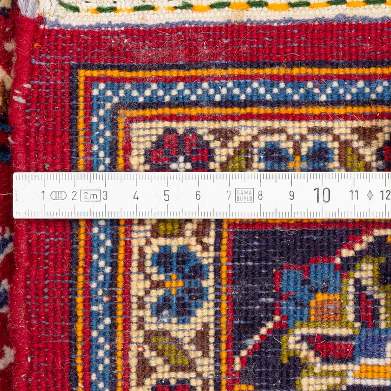 Rug, Keshan, approx. 220 x 140 cm.