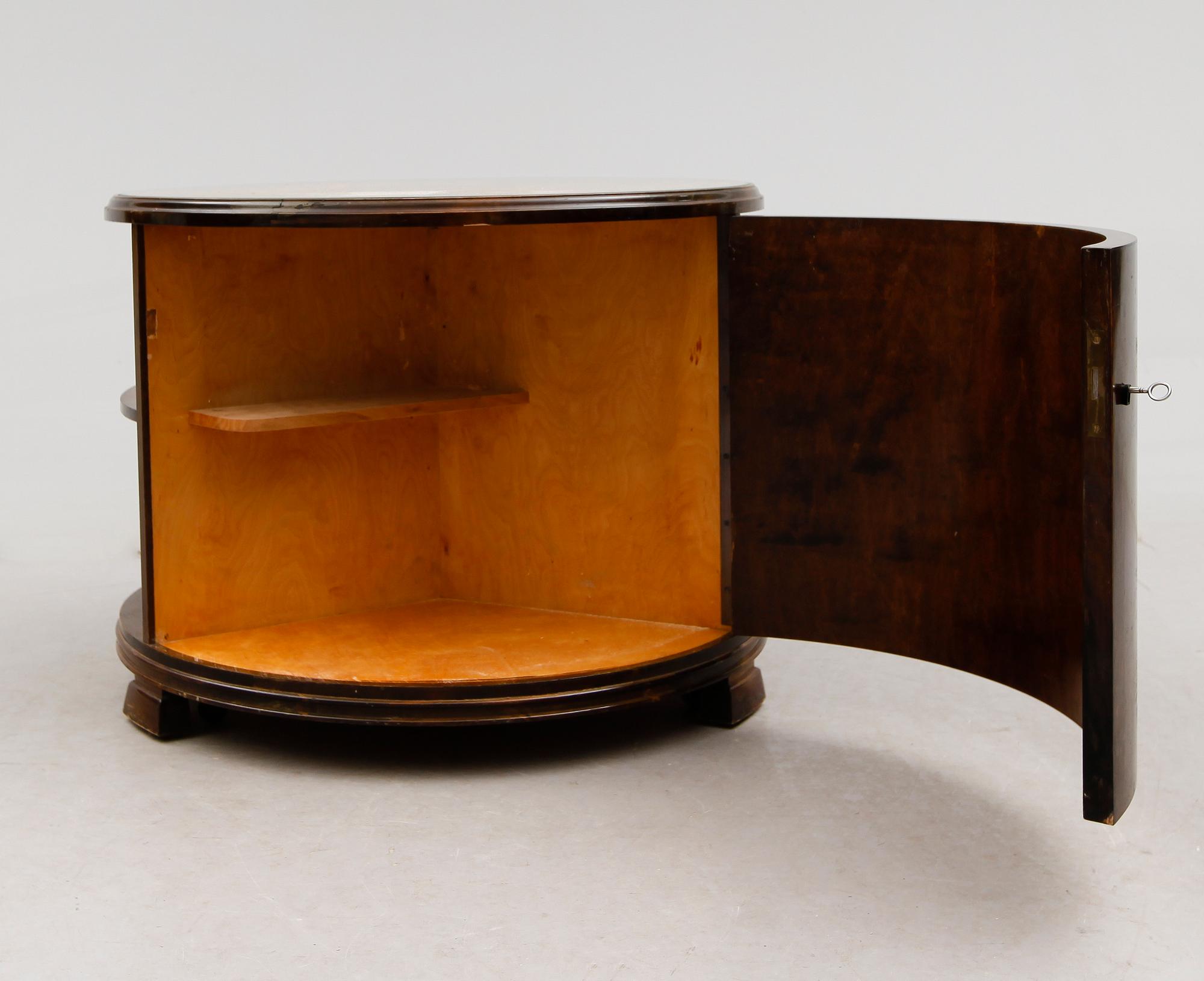 BORD, 1900-talets första hälft.