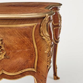 A Napoleon III writing desk, late 19th century.
