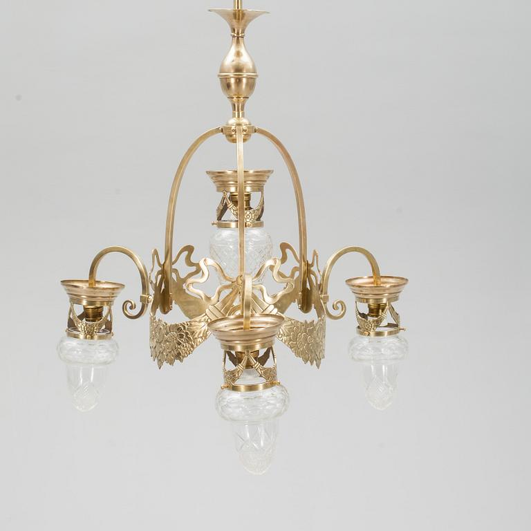 TAKLAMPA, mässing, JUGEND, 1900-talets början.
