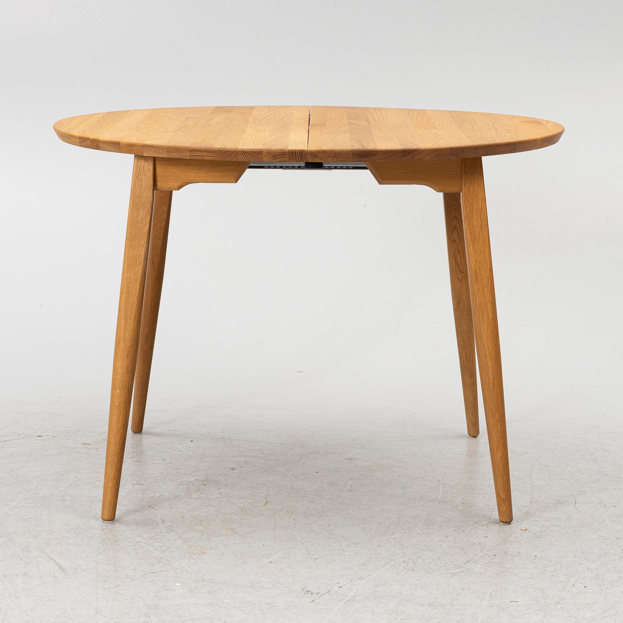 Dining table, "Timeless", Haslev, Denmark 2019.