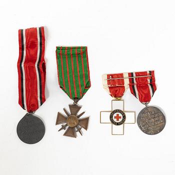Medals and badges, 12 pcs, Sweden, Germany, and France.