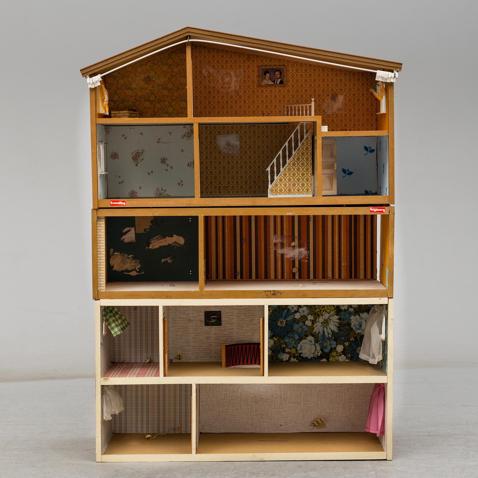 Lundby 1970s doll's house 2025