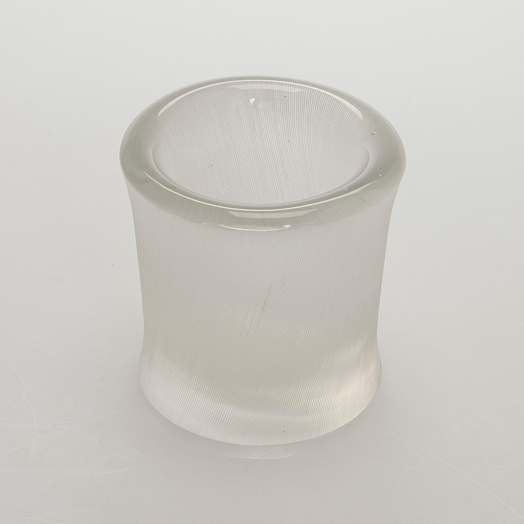 Tapio Wirkkala, vas, "Bambu", signerad Tapio Wirkkala Iittala -56.