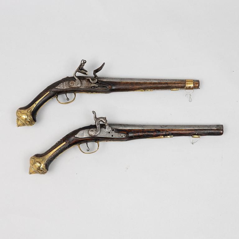 Two pistols for the oriental market, 18th/19th century.