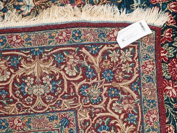 SEMIANTIK KIRMAN. 261,5 x 162 cm.