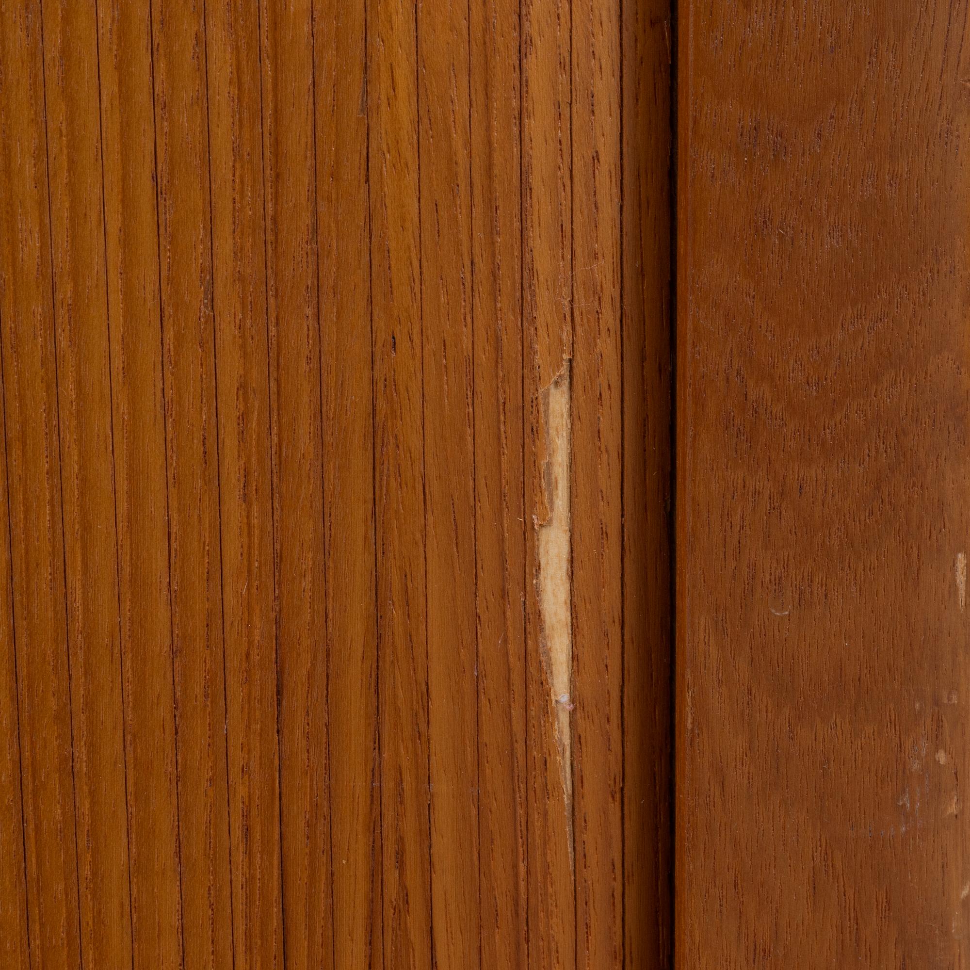 Bookshelves, a pair, Verkstads AB Lindqvist, Motala, second half of the 20th century.