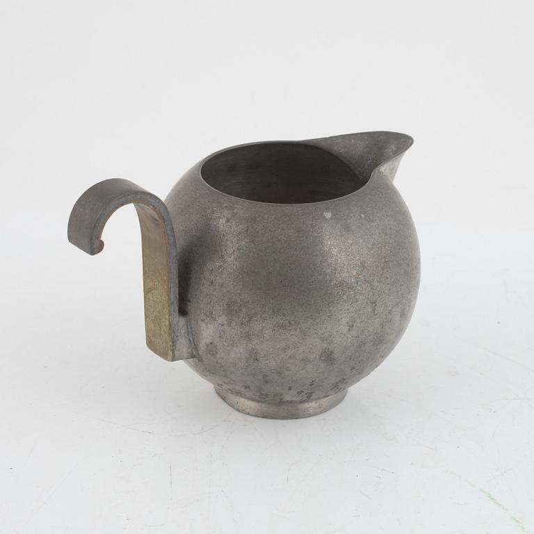 Firma Svenskt Tenn, a jug, Stockholm 1930.