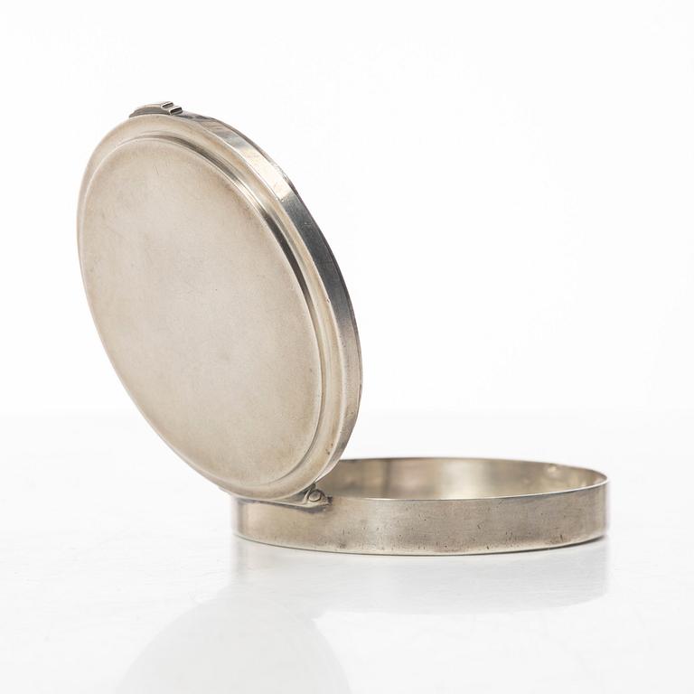 Harald Nielsen, a sterling silver powder box, Georg Jensen, Denmark.