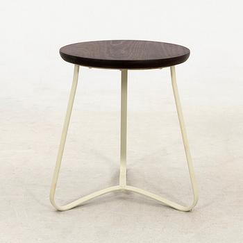 Garden table/stool, "Oly" Hope, 21st century.