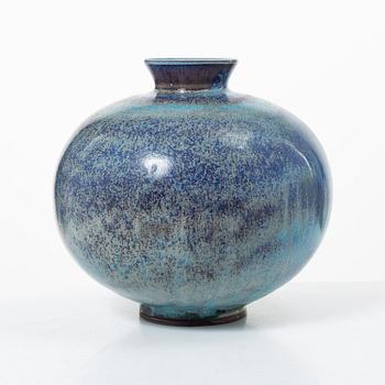 Berndt Friberg, A stoneware aniara glazed vase, Sweden, Gustavsbergs studio.