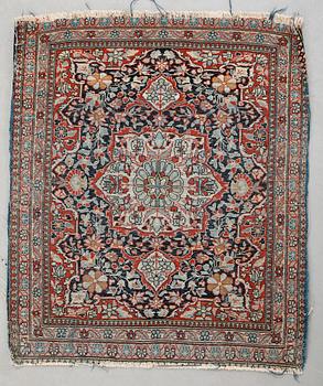 MATTA, semiantik Keshan sk Motachem. Ca 65,5 x 56,5 cm.