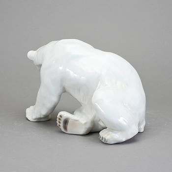 FIGURIN, porslin, Knud Kyhn, Bing & Gröndahl.
