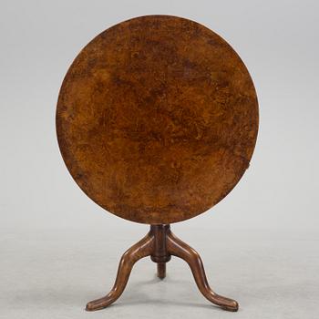 FÄLLBORD, av Jacob Sjölin (mästare i Köping och Kungsör 1767-1785).