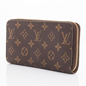 Louis Vuitton, a monogram canvas 'Zippy Wallet'.