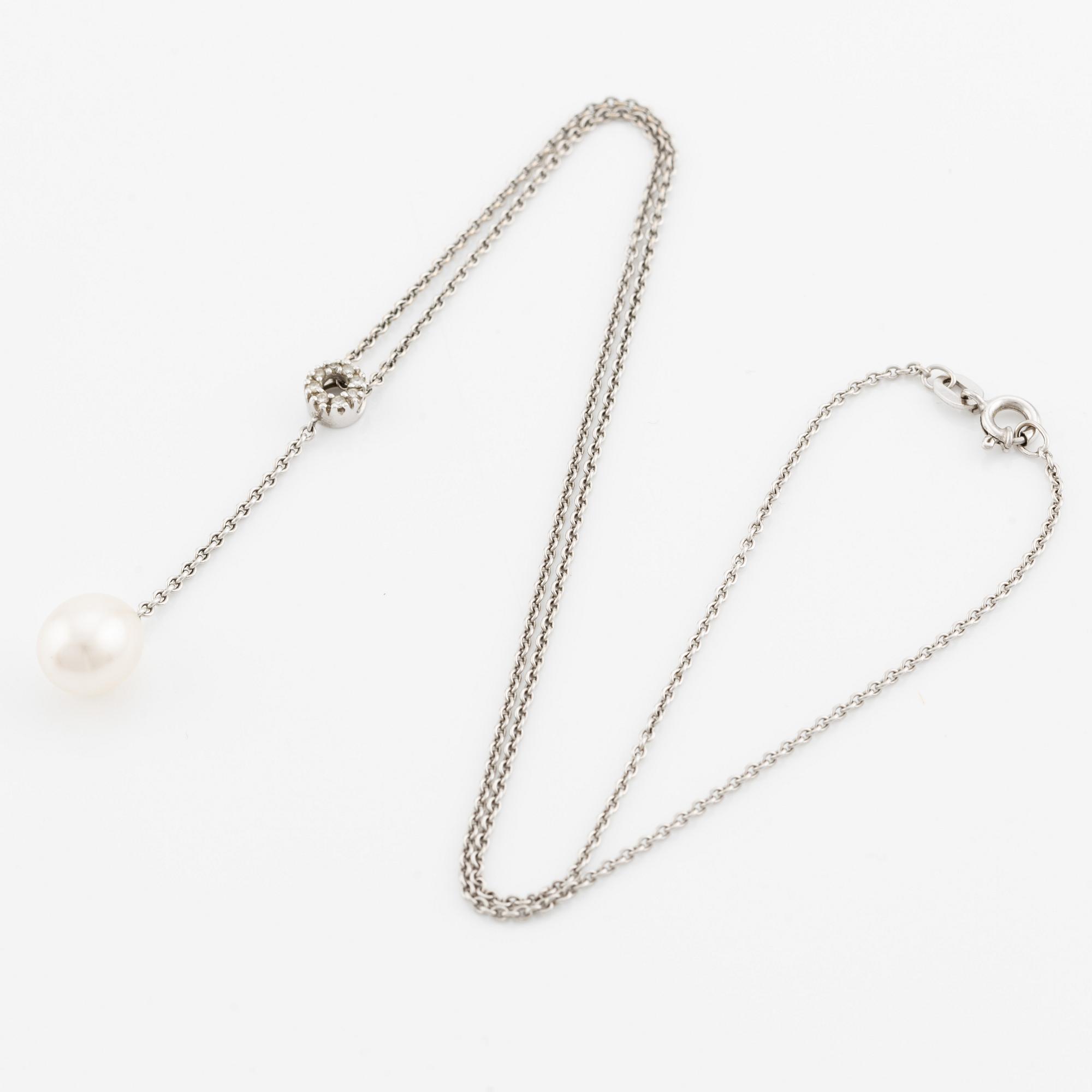 Collier, Strömdahls, vitguld med briljantslipade diamanter och odlad pärla.