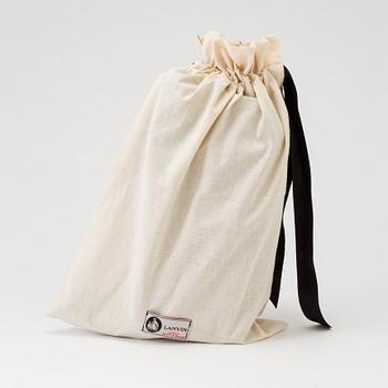 A "Happy" shoulderbag by Lanvin.