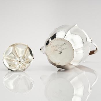 Karl Anderson, a silver coffee- and teaset, 4 pieces, Stockholm, Sweden 1918.
