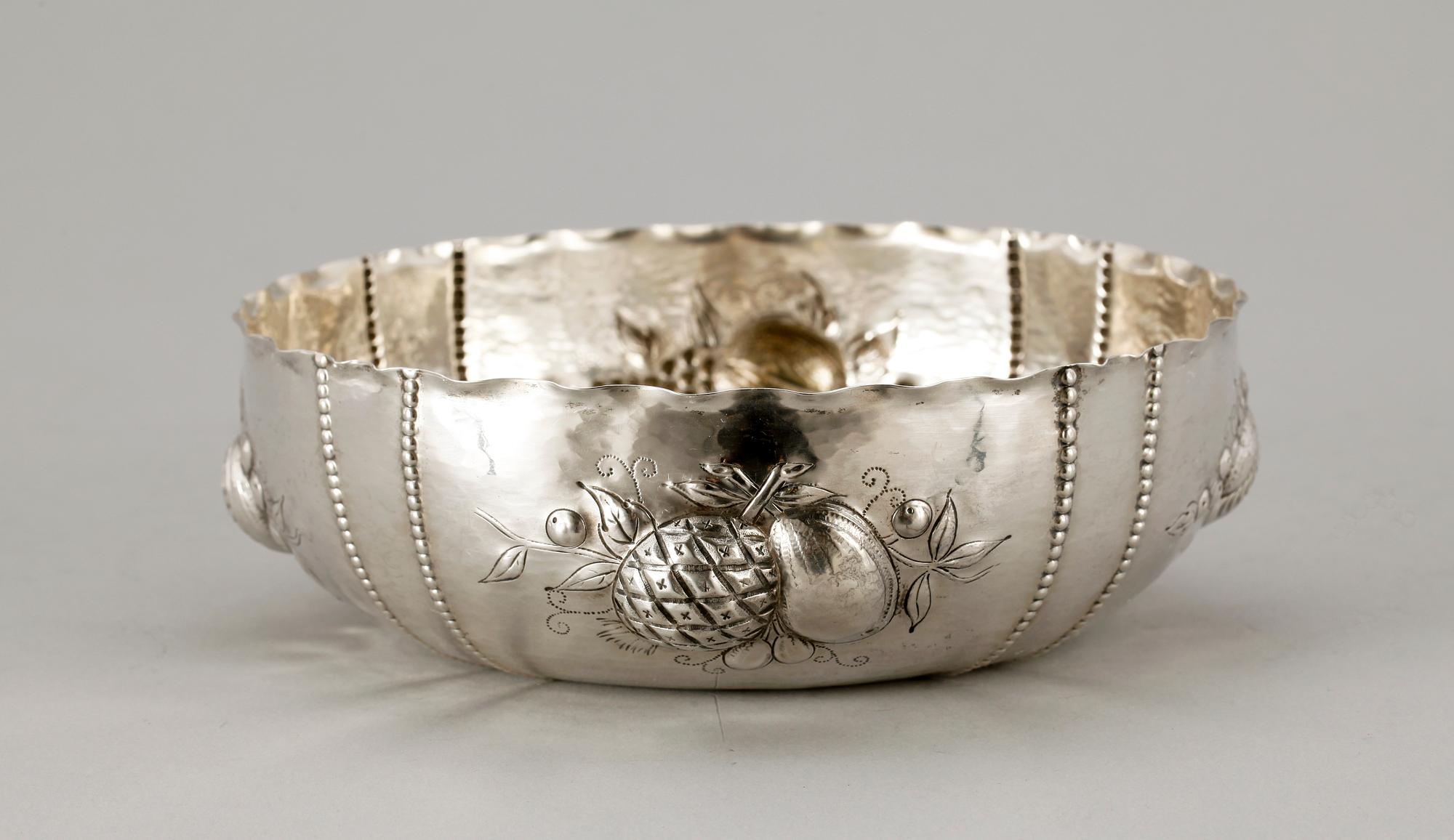 SKÅL, silver, CG Hallberg, Stockholm, 1909. Ca 250 gr.