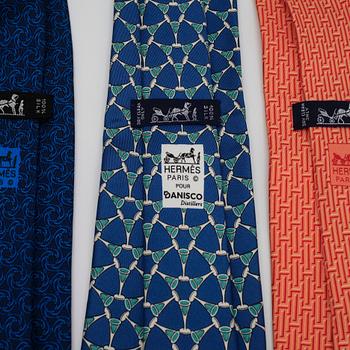 HERMÈS, tre stycken slipsar.