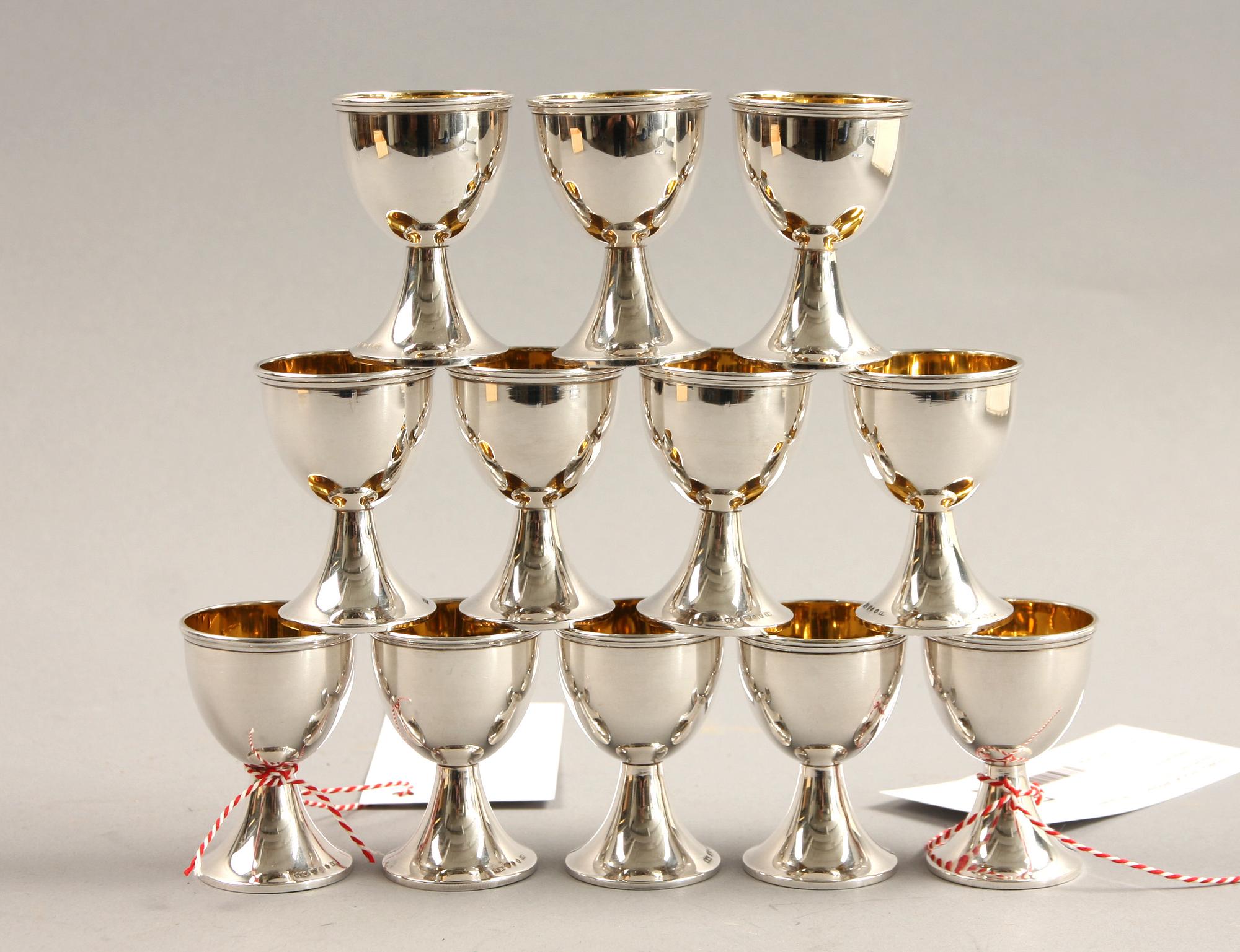 ÄGGKOPPAR, 12 st, silver, Stockholm 1931.