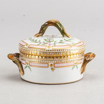 ROYAL COPENHAGEN, a "Flora Danica" porcelain sugar bowl.