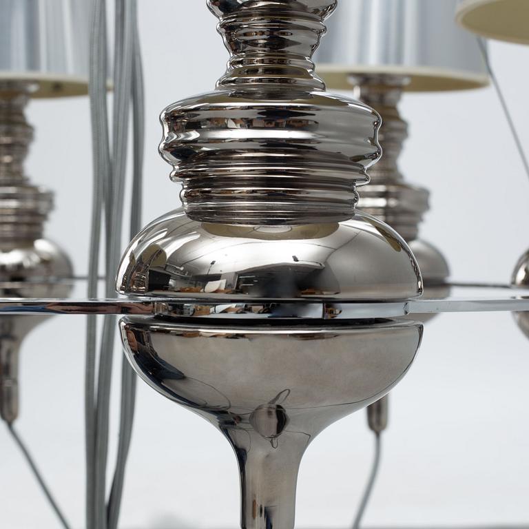 Jaime Hayón, taklampa,  "Josephine", Metalarte, 2000-tal.