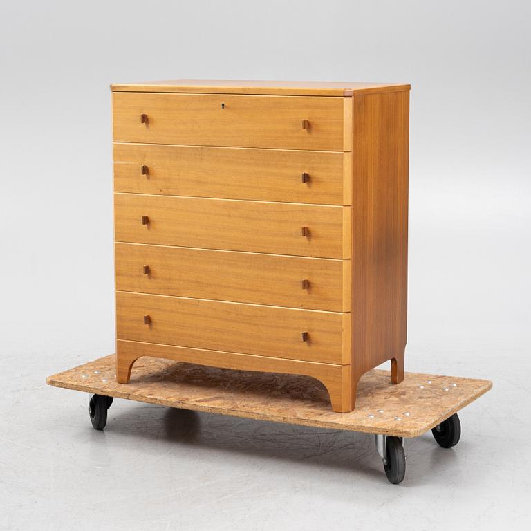 Carl Malmsten, a 'Vidar' dresser, end of the 20th Century.