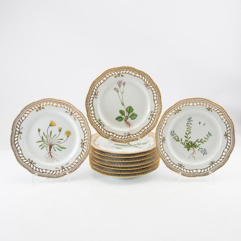 Plates 10 pcs "Flora Danica" Royal Copenhagen Denmark porcelain.