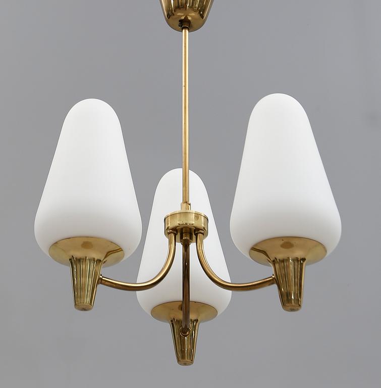 TAKLAMPA, 1900-talets första hälft. Höjd 55 cm.