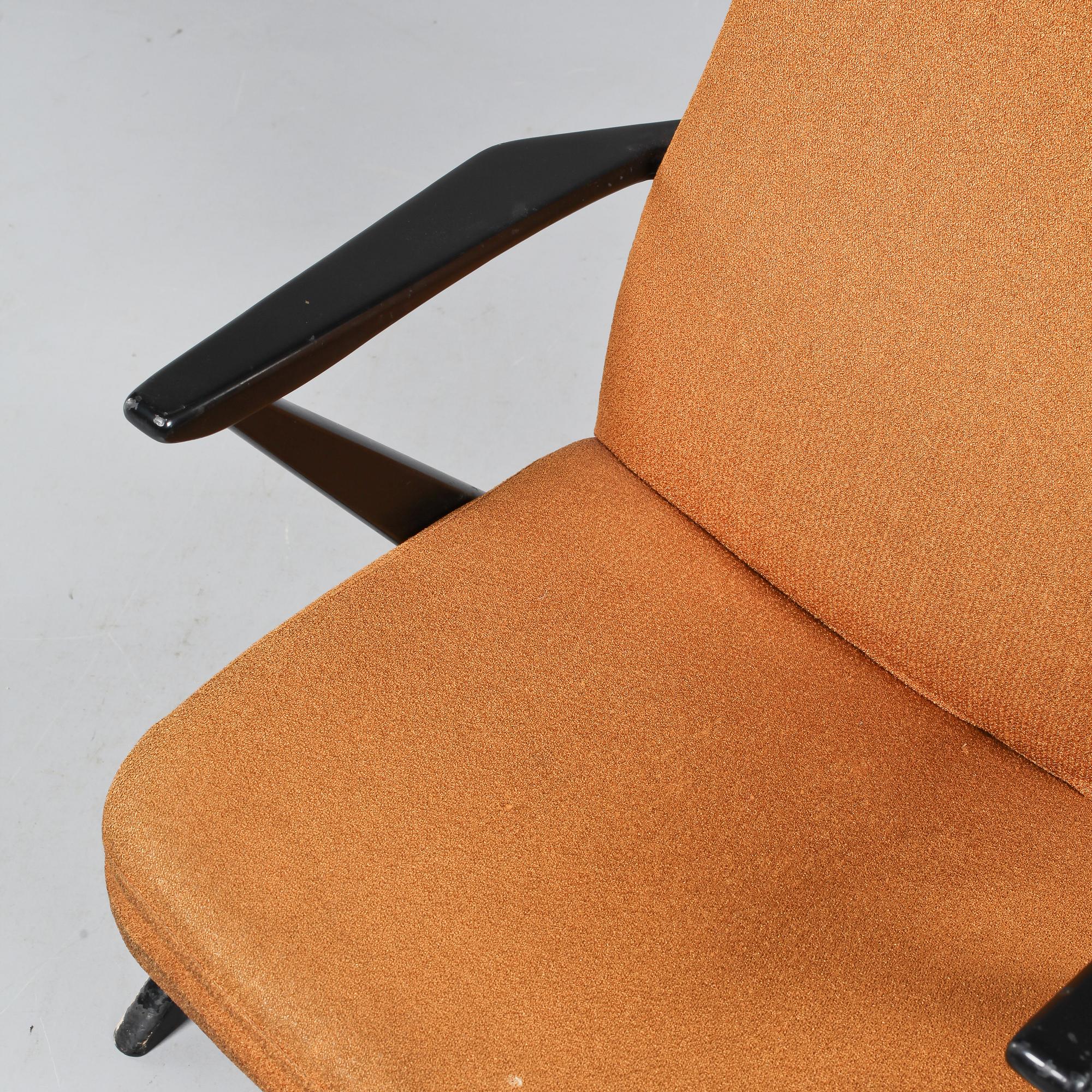 FÅTÖLJ, "Domstolsfåtöljen", Bengt Ruda för Nordiska Kompaniet, modellen formgiven 1953.