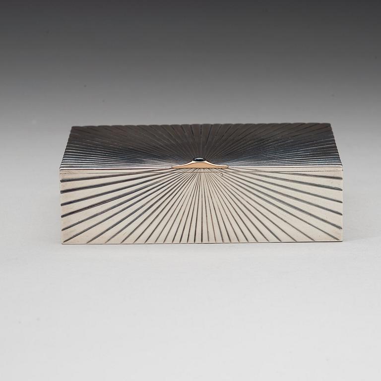 CIGARRESKRIN, av Anders Michelsen, S:t Petersburg 1908-1917.